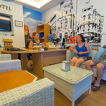 Hotel Arya