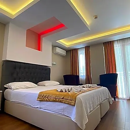 Hotel Arya İçmeler