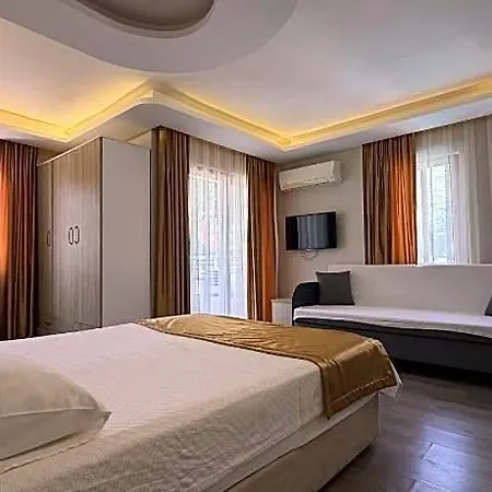Hotel Arya İçmeler